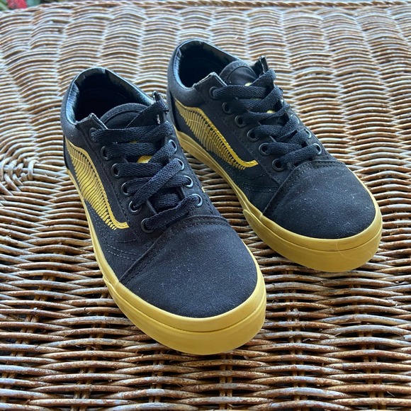 RELISTED - SEE MY NEW LISTINGS!!! - Picture 5 of 9